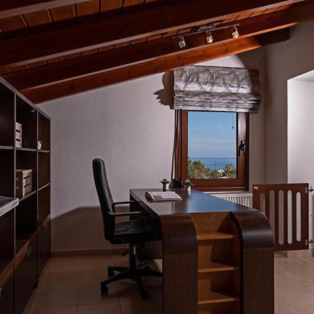 Villa Ellovos With Private Pool Rethymno  ภายนอก รูปภาพ